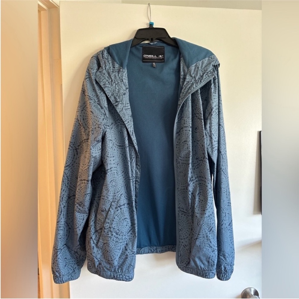 Men’s windbreaker